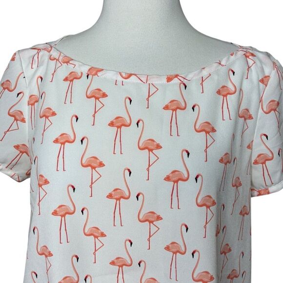 Dalia Flamingo Print Short Sleeve Blouse Size Medium - Picture 3 of 6